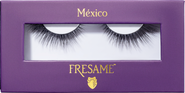 A box of false eyelashes with the word mexico on it.